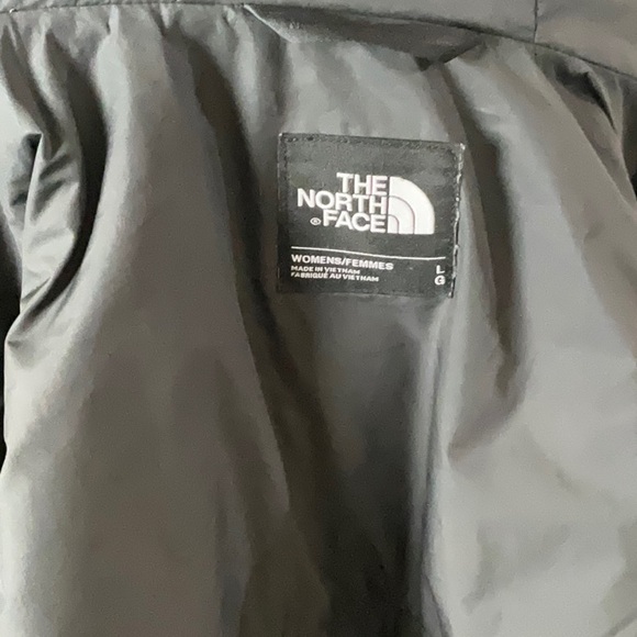The North Face Gray Puffer Jacket Insulated Quilted - Picture 9 of 10